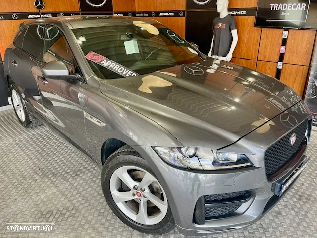 Jaguar F-Pace 20d Aut. R-Sport - 21
