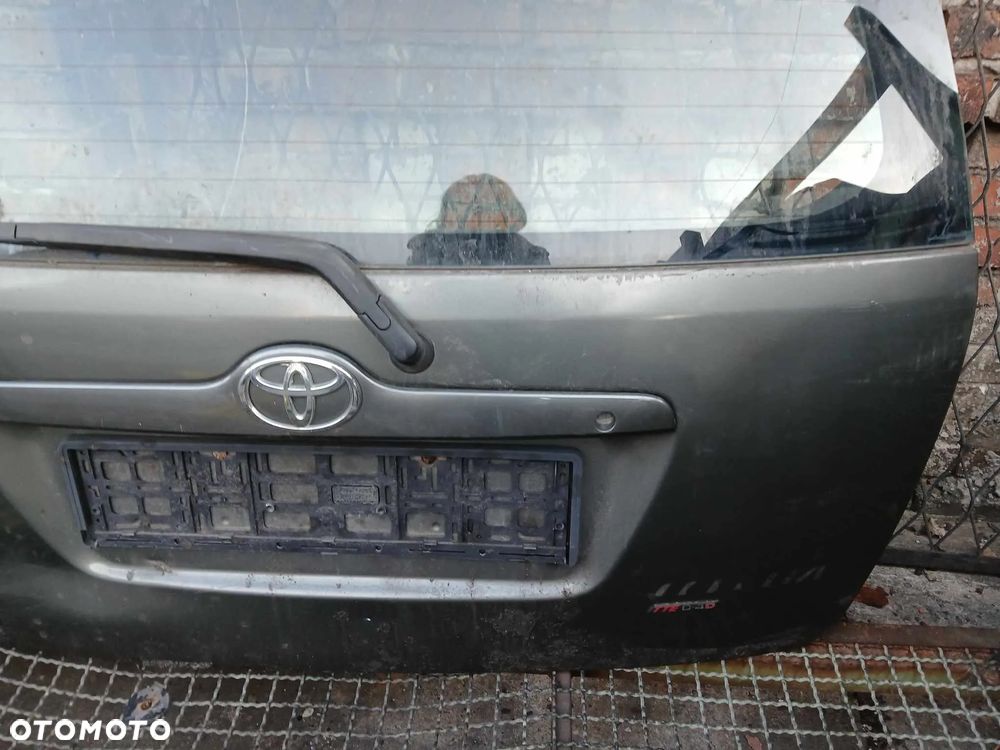 Toyota Corolla E12 Kombi Klapa bagażnika (wgniotki) - 5