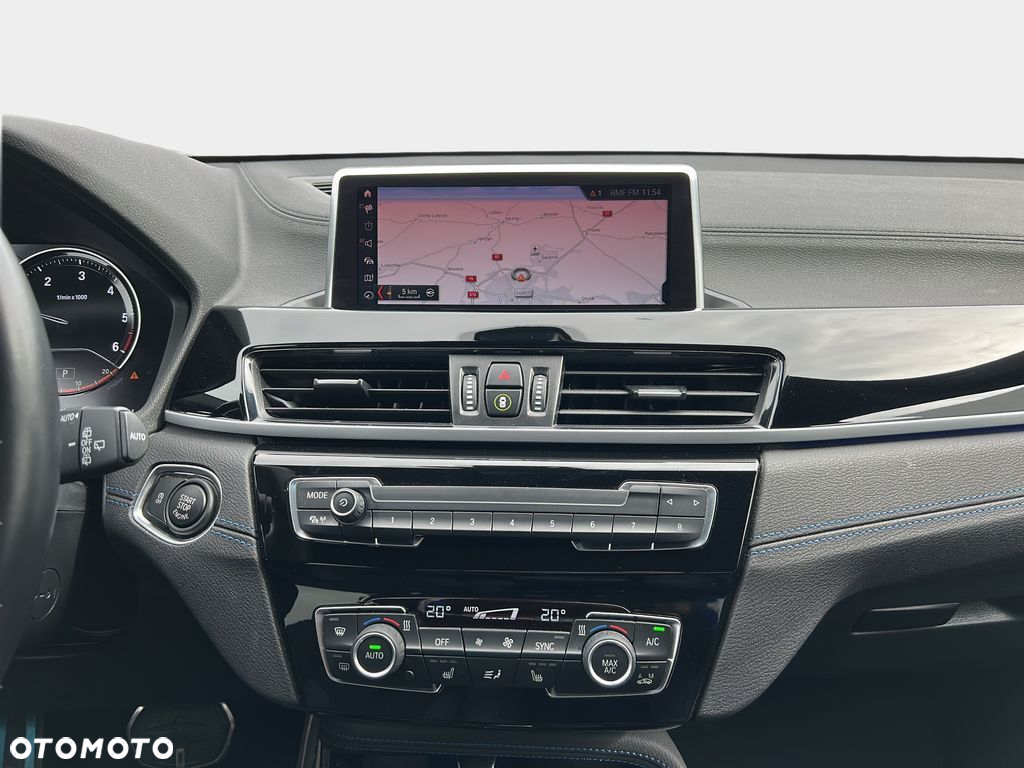 BMW X2 - 16