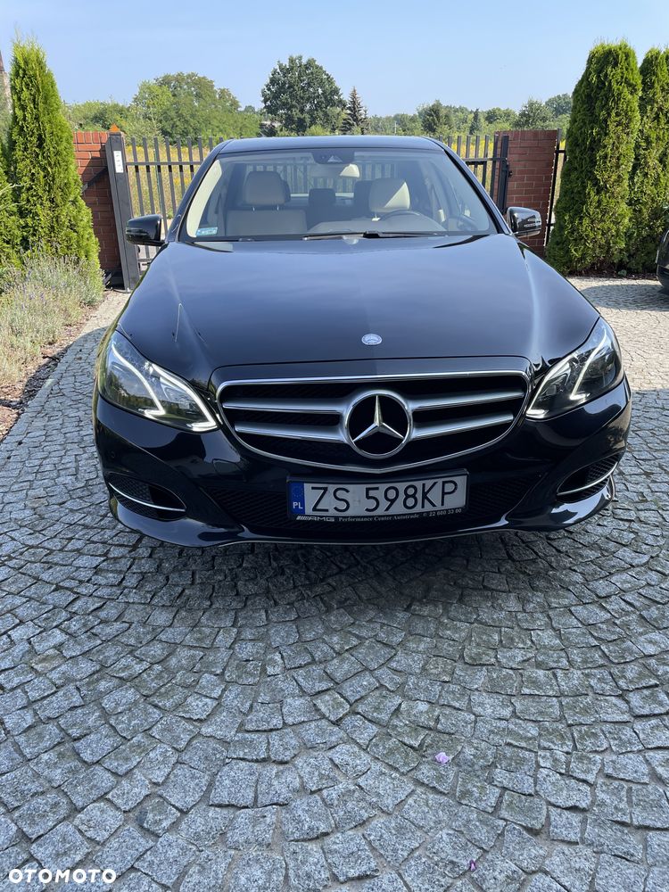 Mercedes-Benz Klasa E 220 BlueTEC 4-Matic Elegance - 4