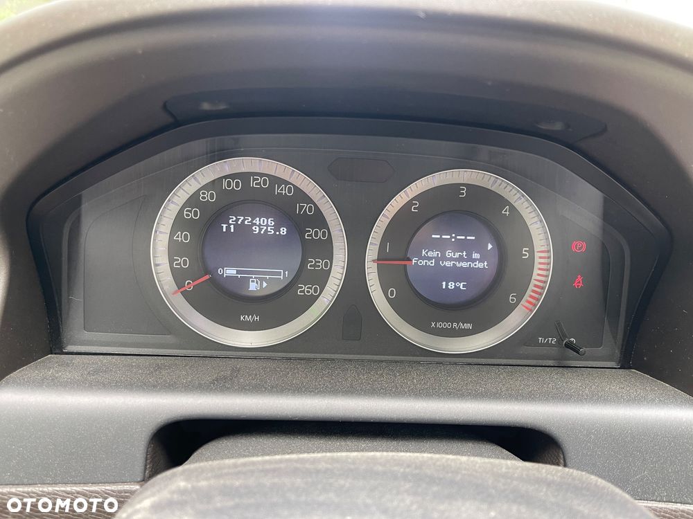 Volvo XC 60 D5 AWD Kinetic - 17