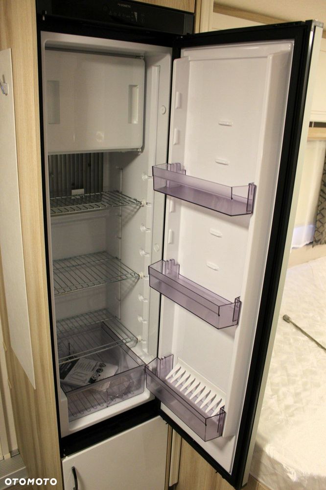 Hobby DE LUXE 495 WFB - 17