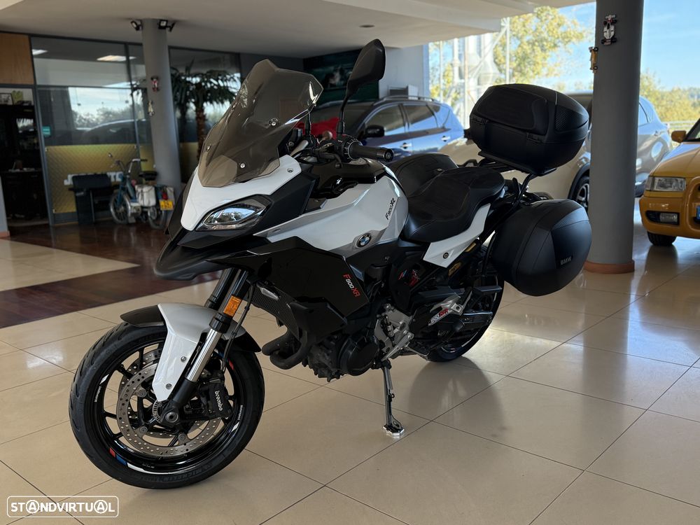 BMW F 900 XR M - 8