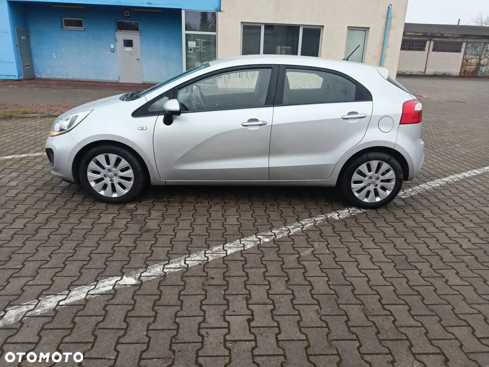 Kia Rio 1.2 Dream-Team Edition - 2