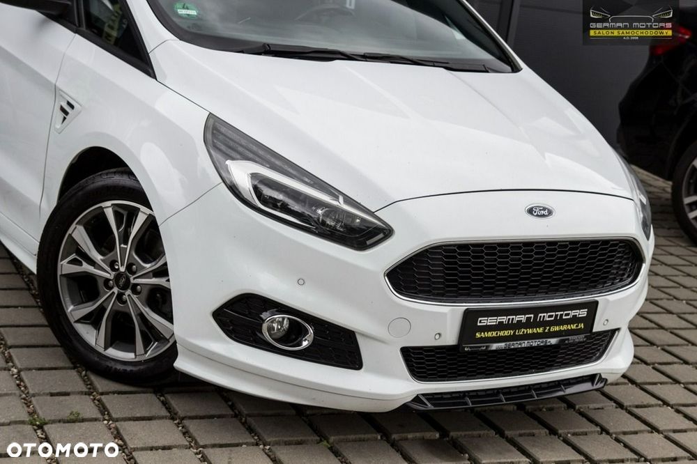 Ford S-Max - 10