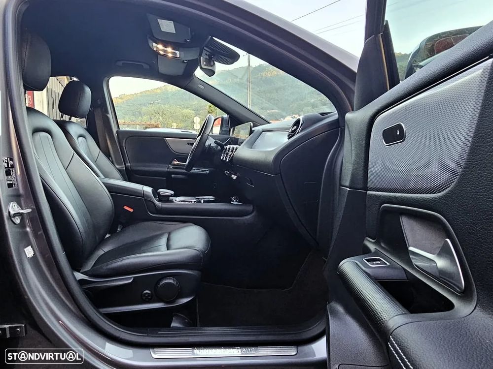 Mercedes-Benz GLA 180 d 8G-DCT Progressive - 25