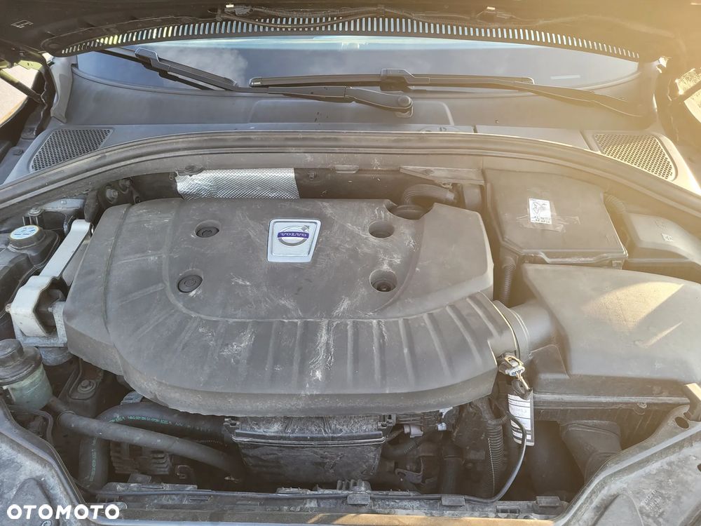 Volvo XC 60 D4 Geartronic Momentum - 21