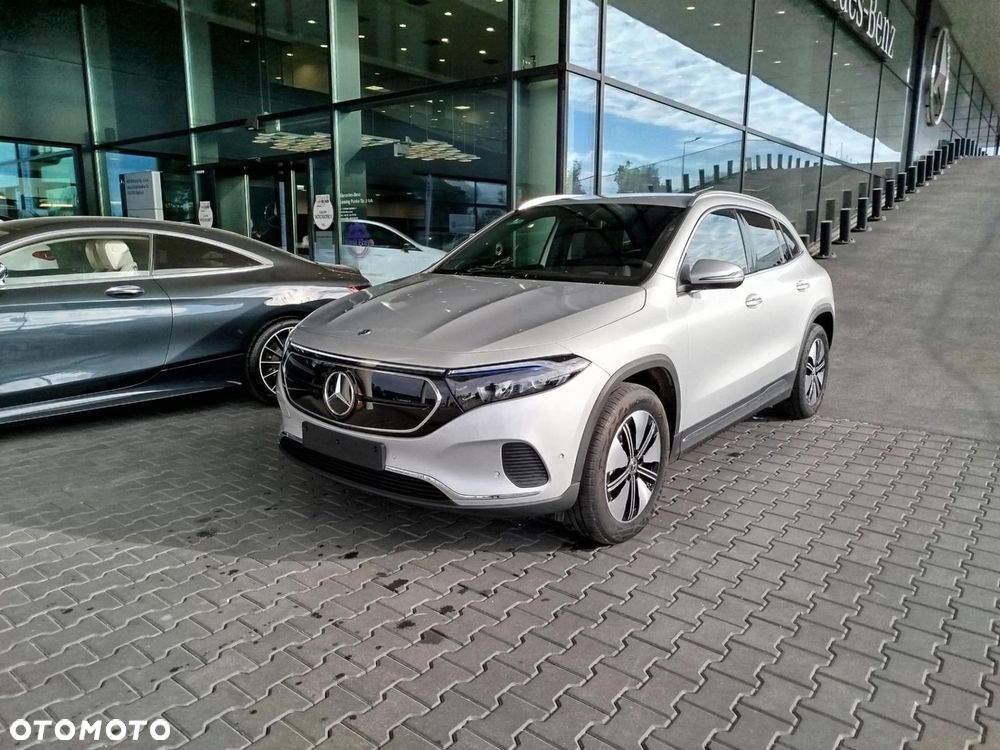 Mercedes-Benz EQA - 3