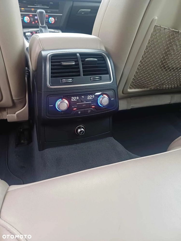 Audi A6 - 12