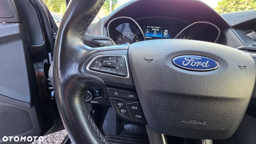 Ford Focus 1.0 EcoBoost Titanium - 16