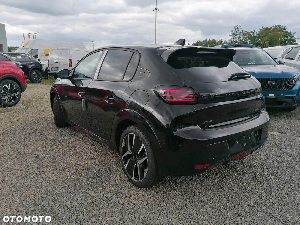 Peugeot 208 1.2 mHEV GT - 4