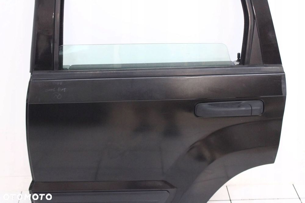 JEEP CHEROKEE WK 04R- DRZWI LEWE TYLNE LEWY TYŁ - 4