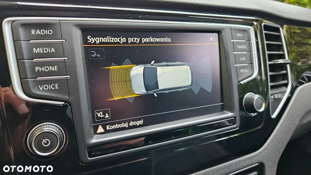 Volkswagen Golf Sportsvan 1.4 TSI (BlueMotion Technology) Highline - 31