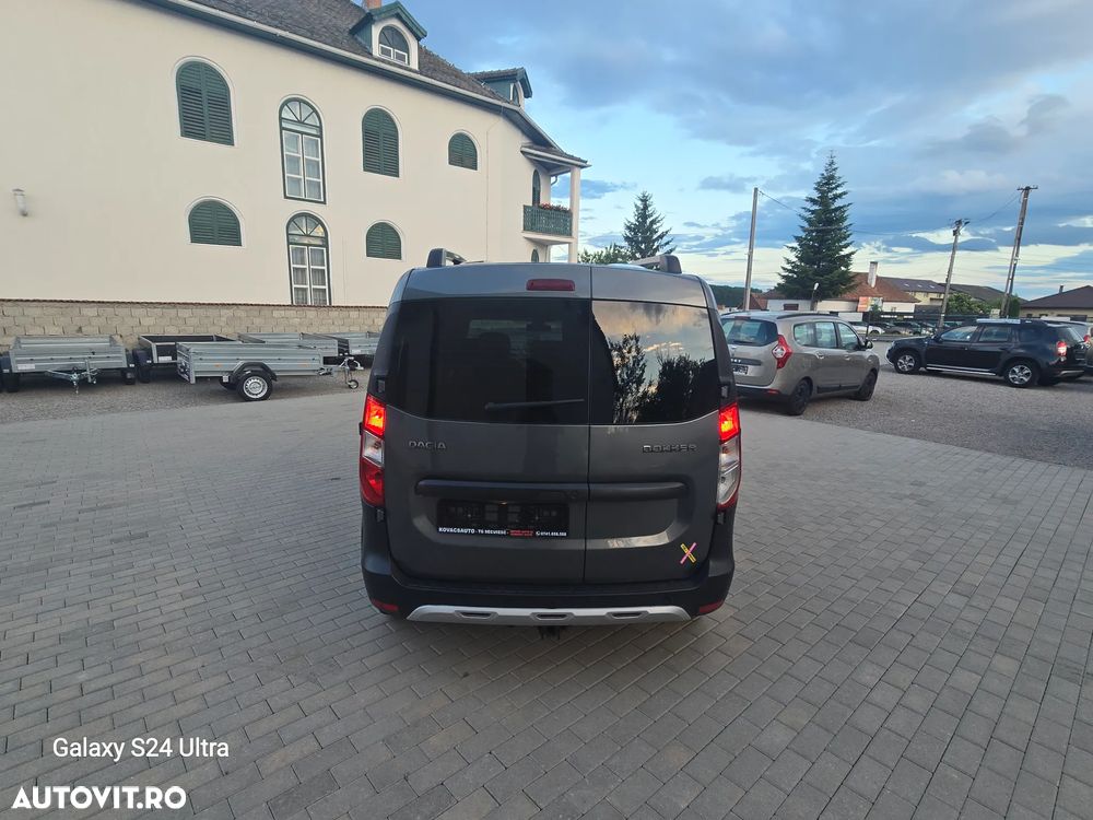 Dacia Dokker 1.5 Stepway - 9