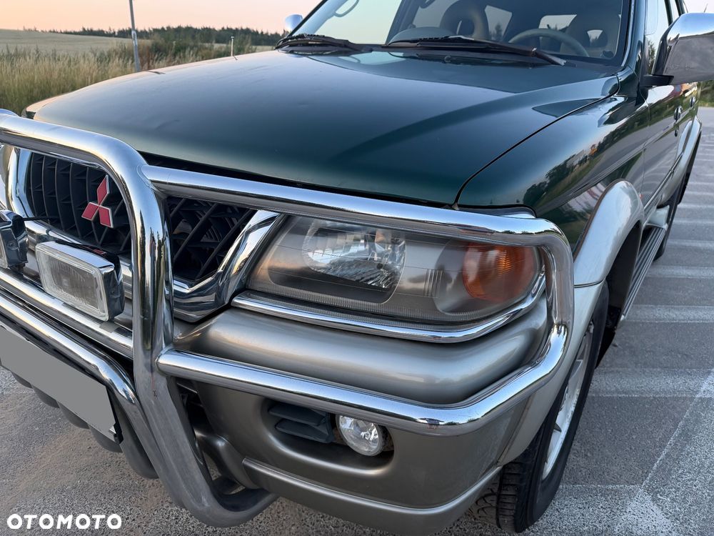 Mitsubishi Pajero Sport - 25