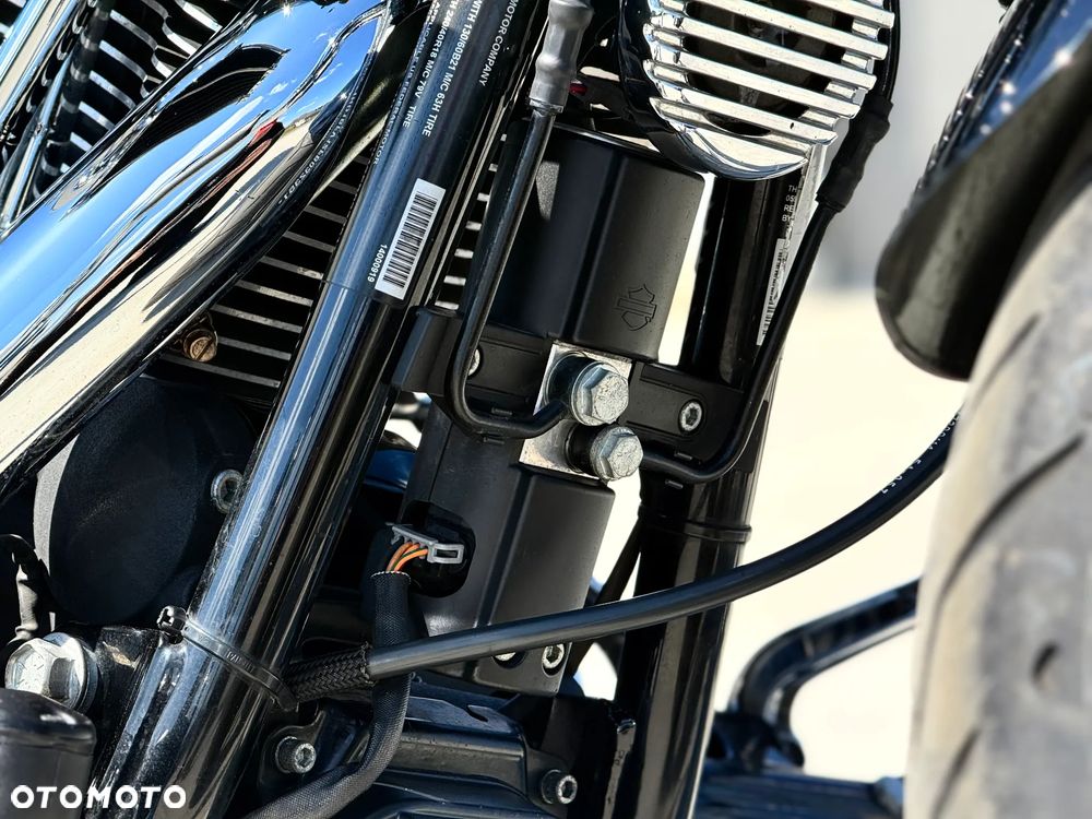 Harley-Davidson FXSB Breakout - 21