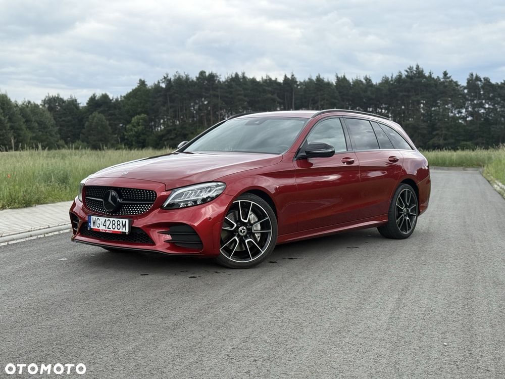 Mercedes-Benz Klasa C 300 9G-TRONIC AMG Line - 2