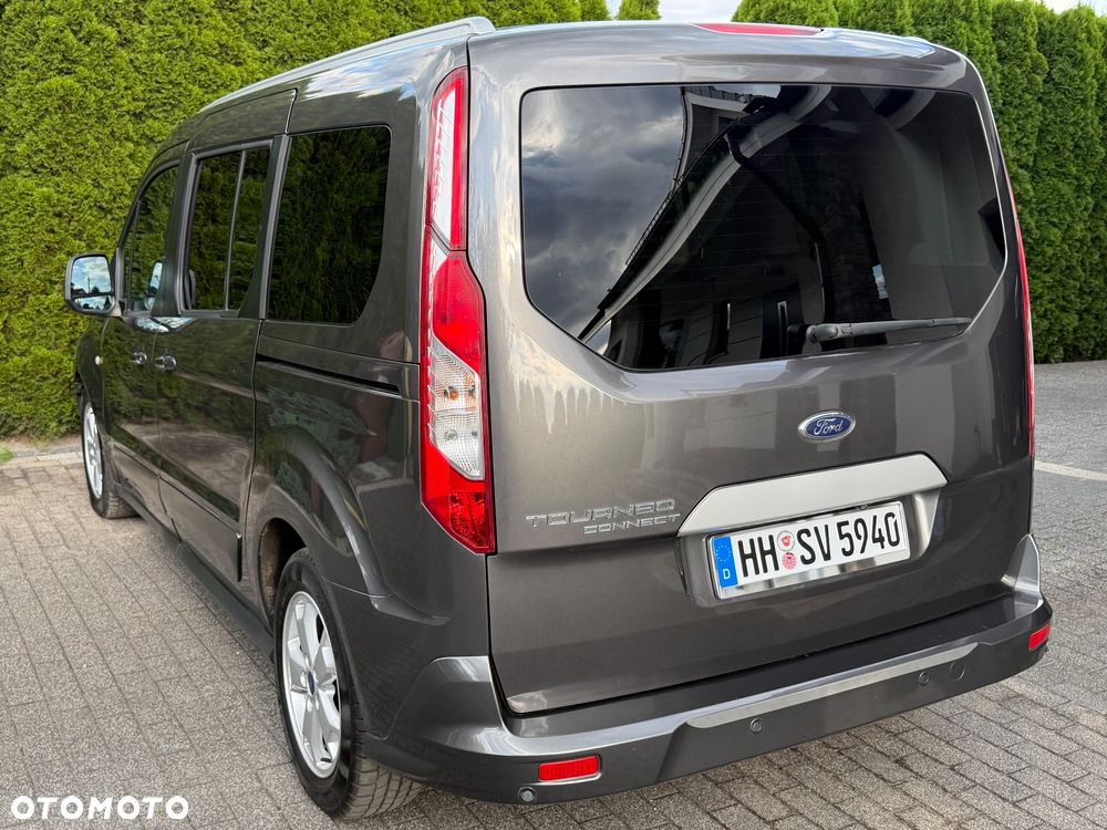 Ford Tourneo Connect Grand - 17