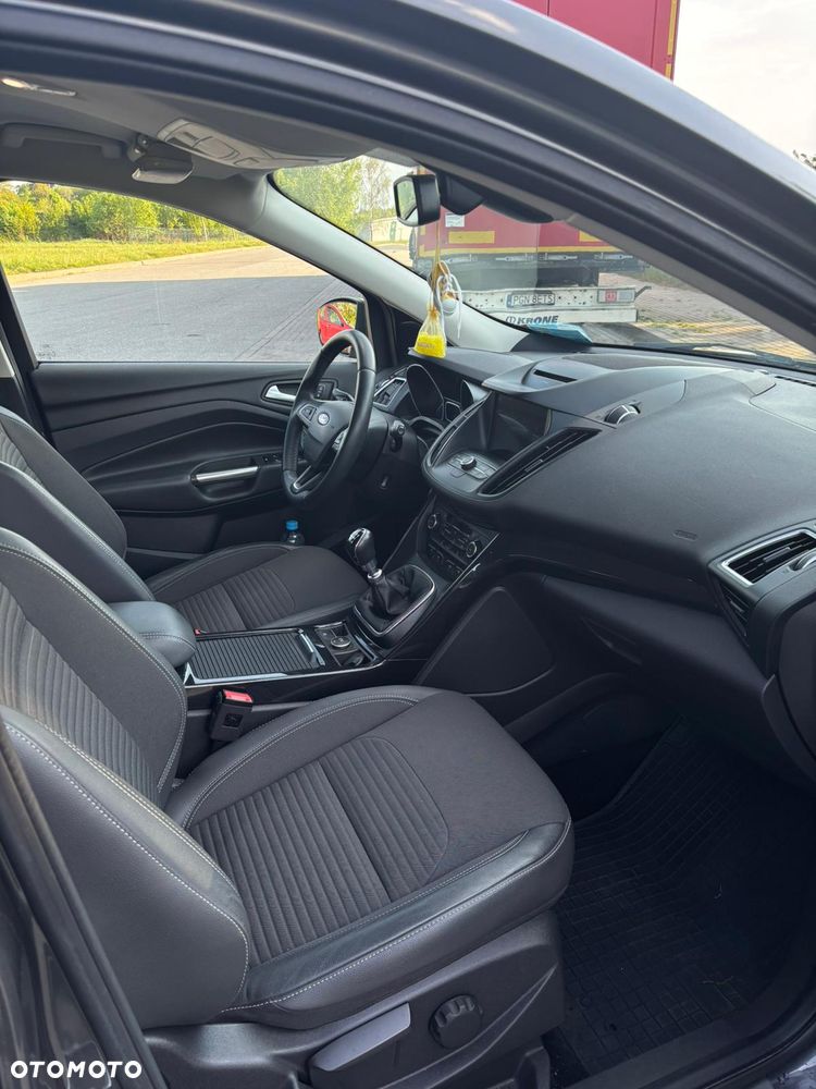 Ford Kuga 1.5 EcoBoost FWD Titanium ASS MMT6 - 12