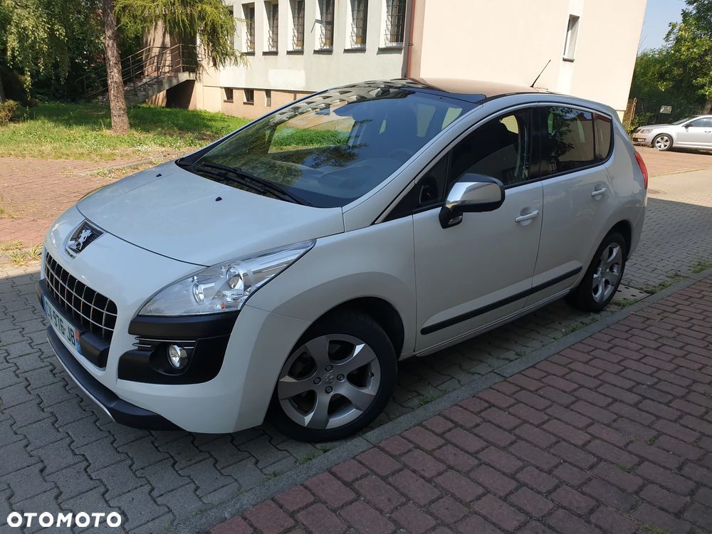 Peugeot 3008 HDi 150 Allure - 11