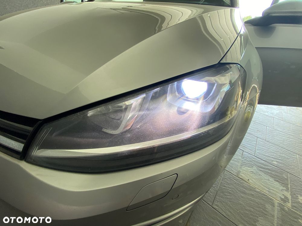 Volkswagen Golf - 14
