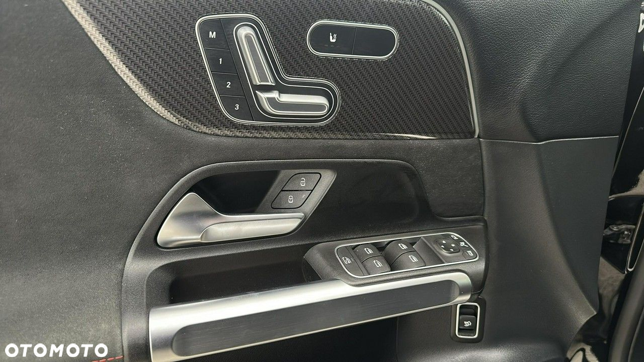Mercedes-Benz GLB 200 d 4-Matic 8G-DCT - 13