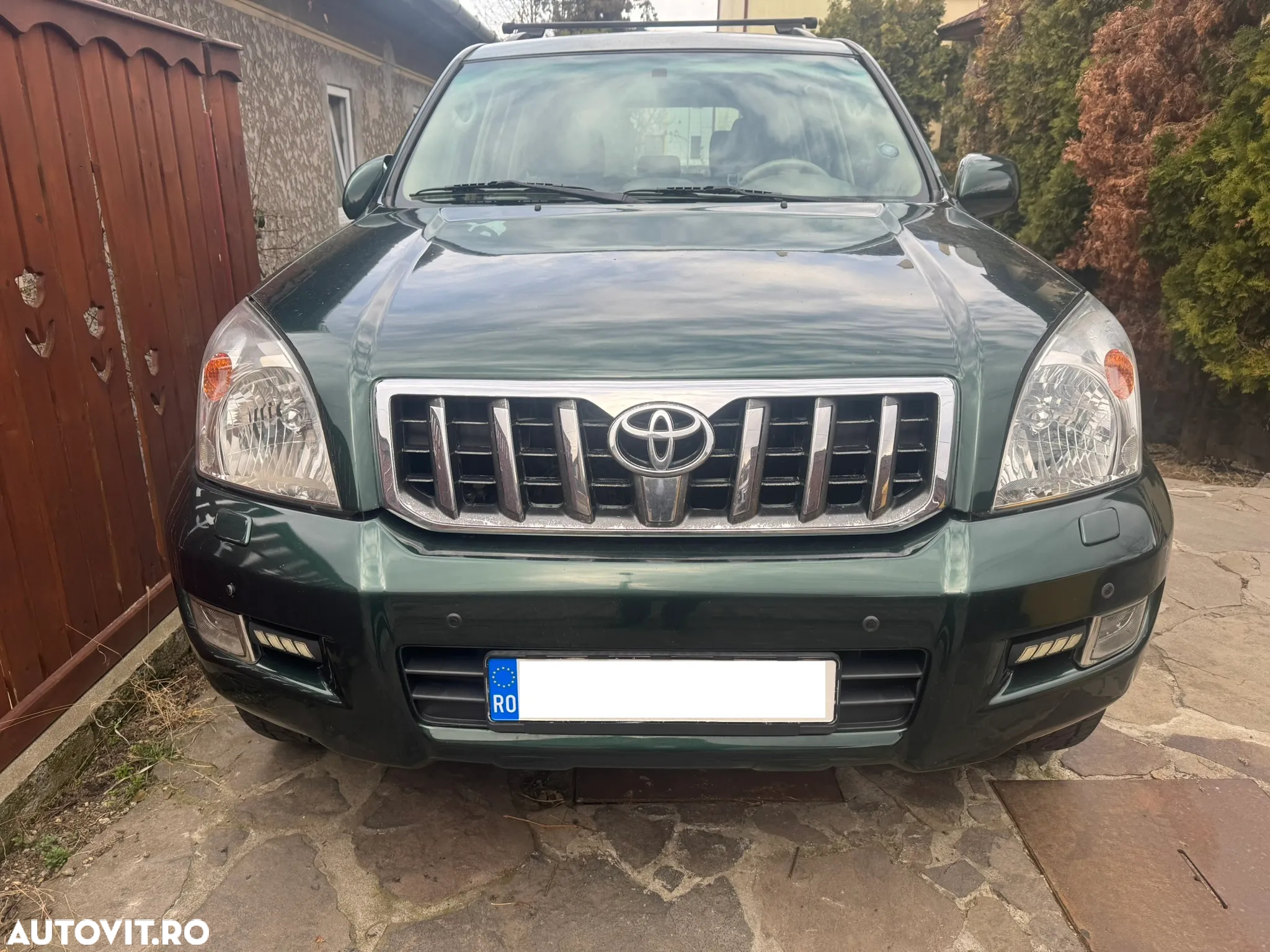 Toyota Land Cruiser 3.0 TD-4D Aut cu TEMS VIP - 2