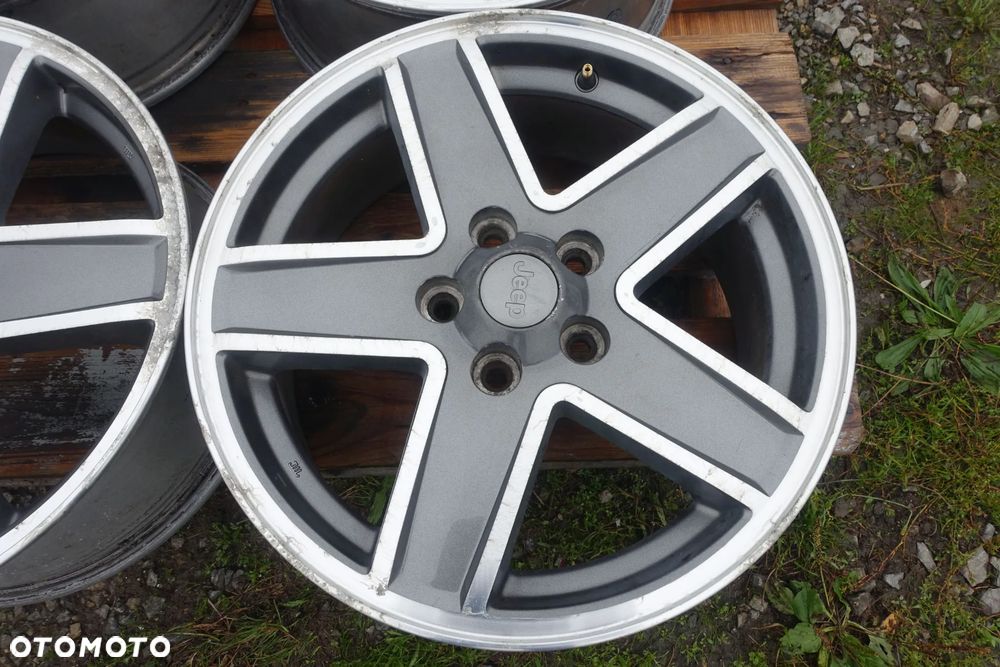 FELGA FELGI ALUMINIOWE JEEP PATRIOT 17" 6.5J 5x114 - 2