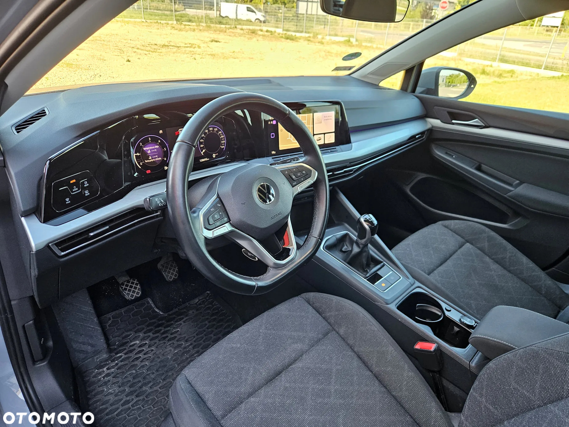 Volkswagen Golf VIII 2.0 TDI Life - 6