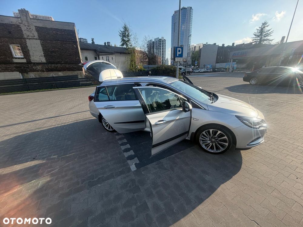 Opel Astra 1.4 T Dynamic - 40