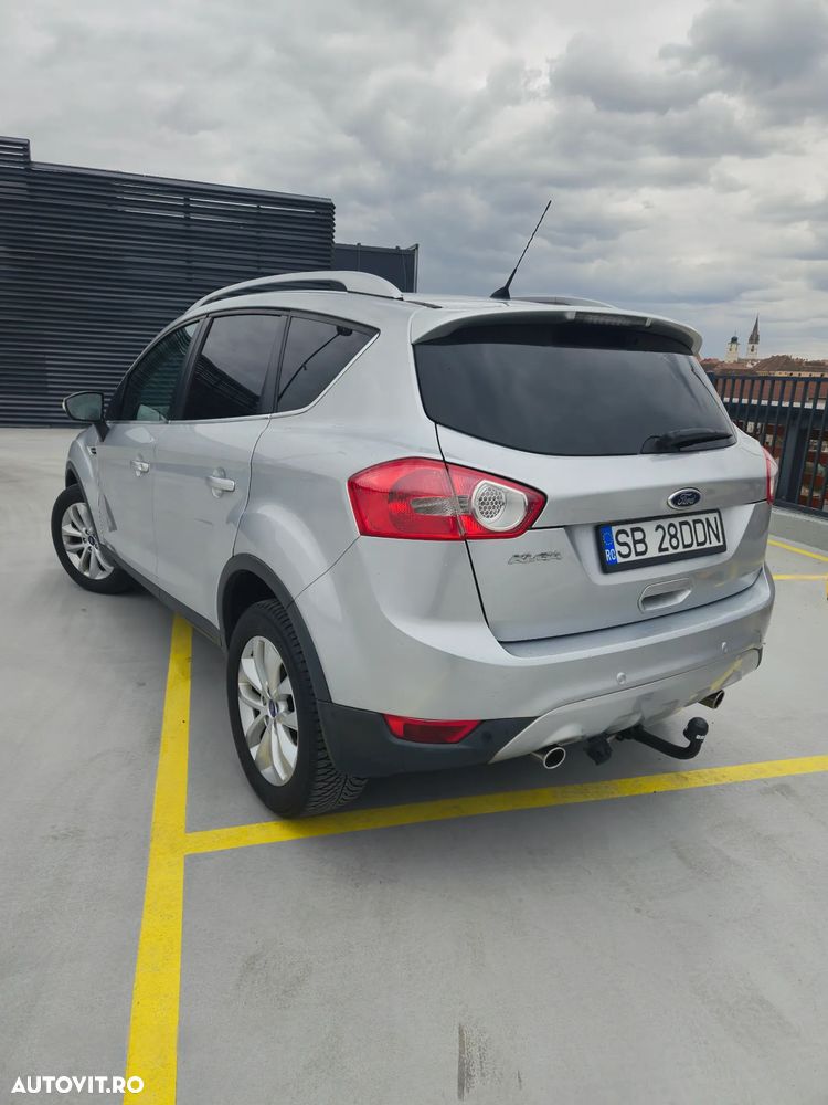 Ford Kuga 2.0 TDCi 4WD Titanium - 6