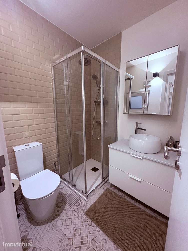 Apartamento renovado no Chiado - Grande imagem: 5/18