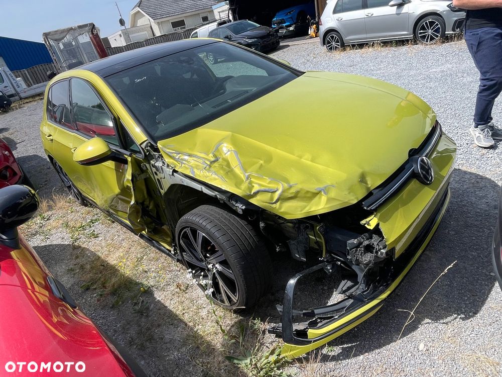 Volkswagen Golf 2.0 TDI SCR DSG R-Line - 4