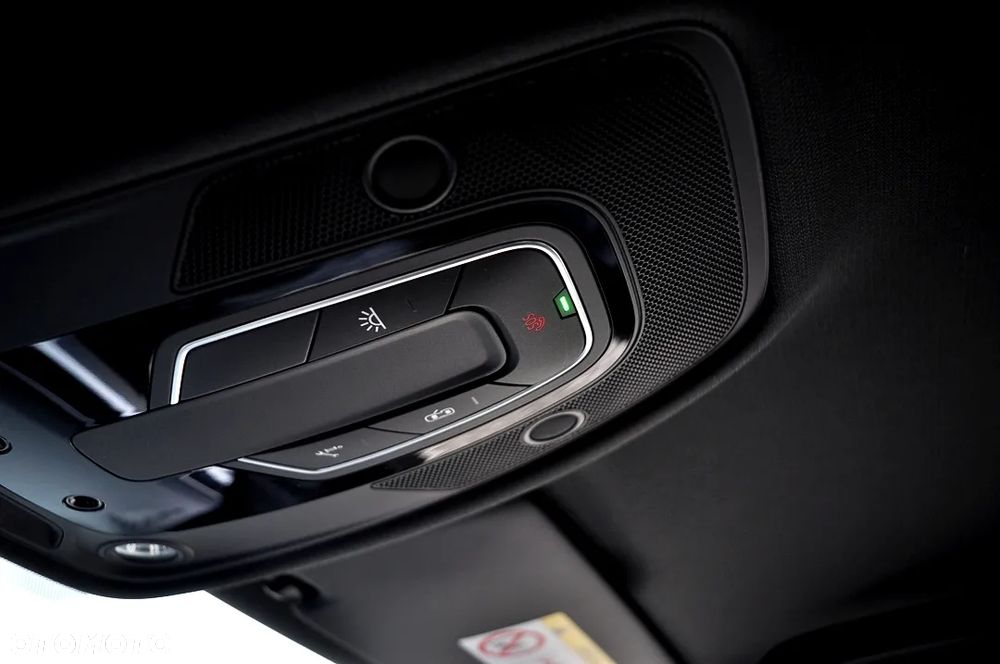 Audi A4 Avant 2.0 TDI S tronic - 39