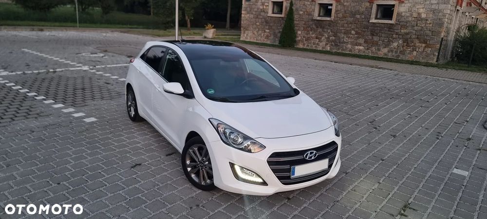 Hyundai i30 blue 1.6 GDI YES Gold - 29
