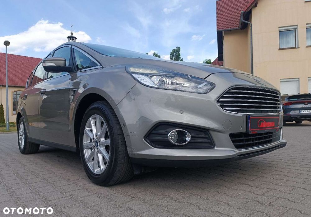 Ford S-Max - 6