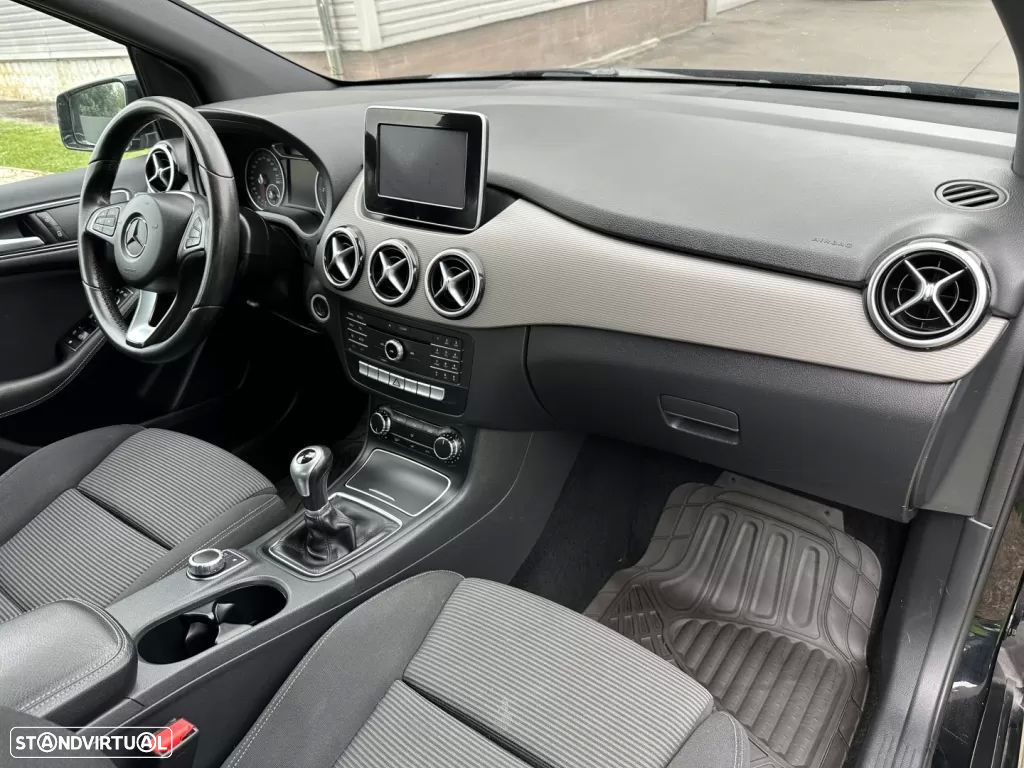 Mercedes-Benz B 160 d Urban - 20