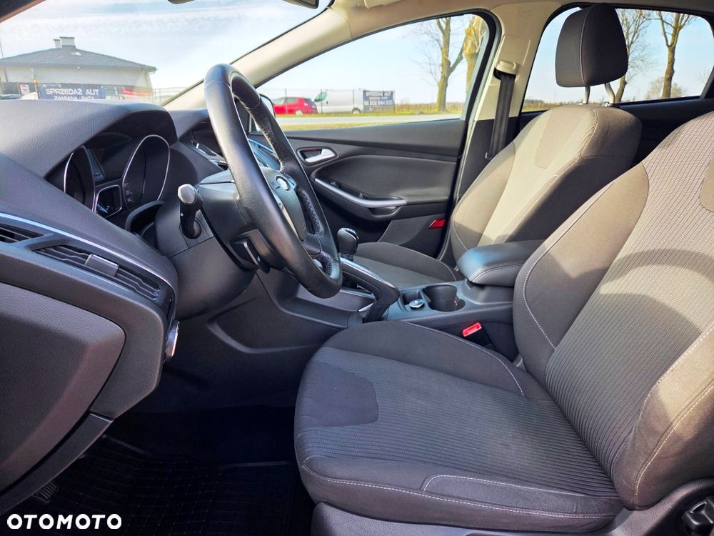 Ford Focus 1.6 Titanium - 22