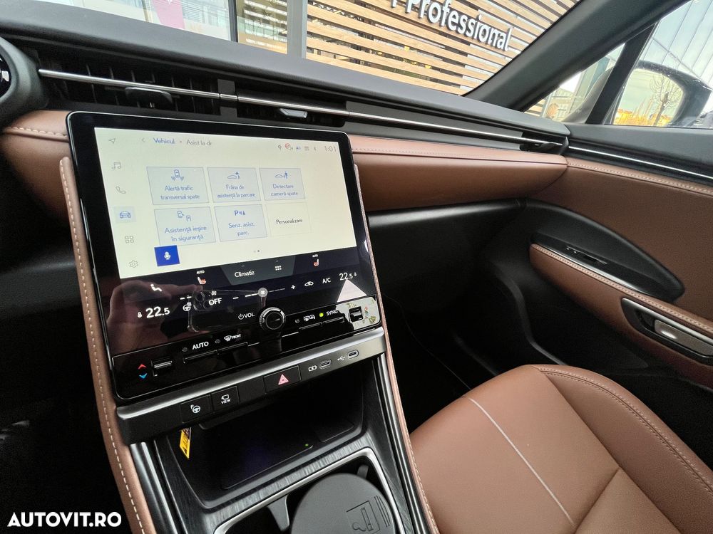 Lexus LBX 1.5 HEV 4x2 CVT Relax - 21