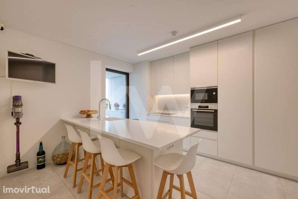 Viva o Luxo e Conforto no Coração de Benfica - T4 em Condomínio Exclus - Grande imagem: 5/60