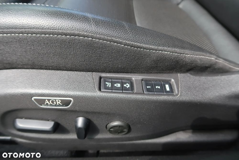 Opel Insignia 1.6 T Exclusive S&S - 12