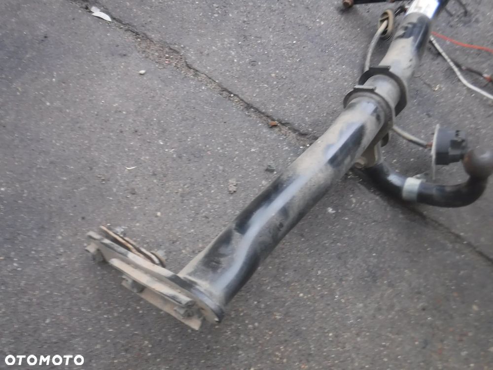 Volvo XC60 I hak holowniczy 30763362 THULE - 3