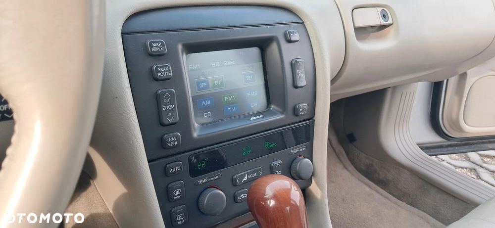 Cadillac Seville 4.6 SLS - 33