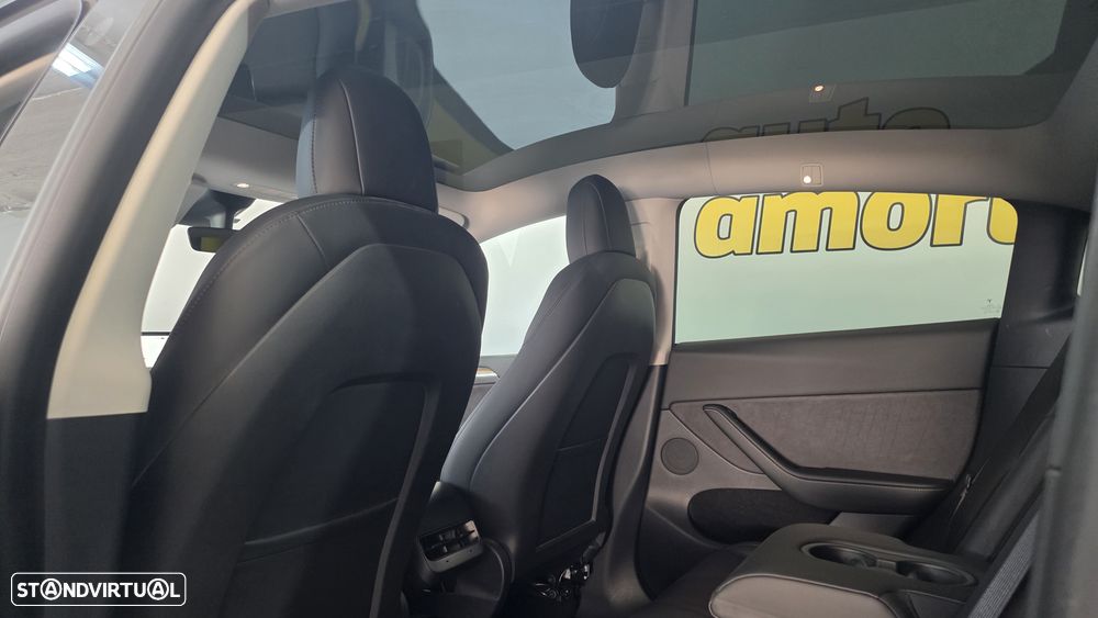 Tesla Model Y Long Range Tração Integral - 21