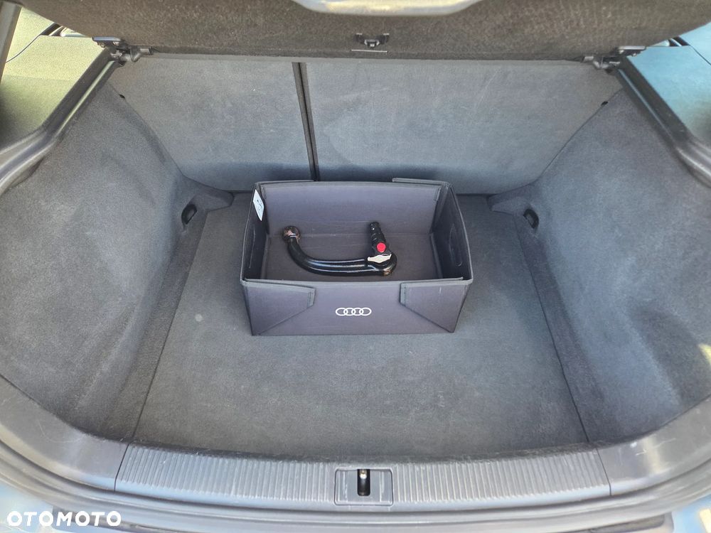 Audi A3 Sportback 1.8 TFSI S line Sportpaket Plus - 32