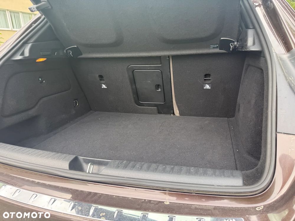 Mercedes-Benz GLA - 5