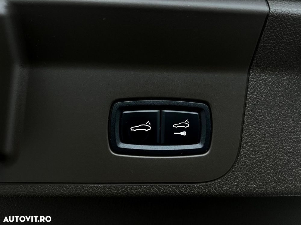 Porsche Panamera - 28