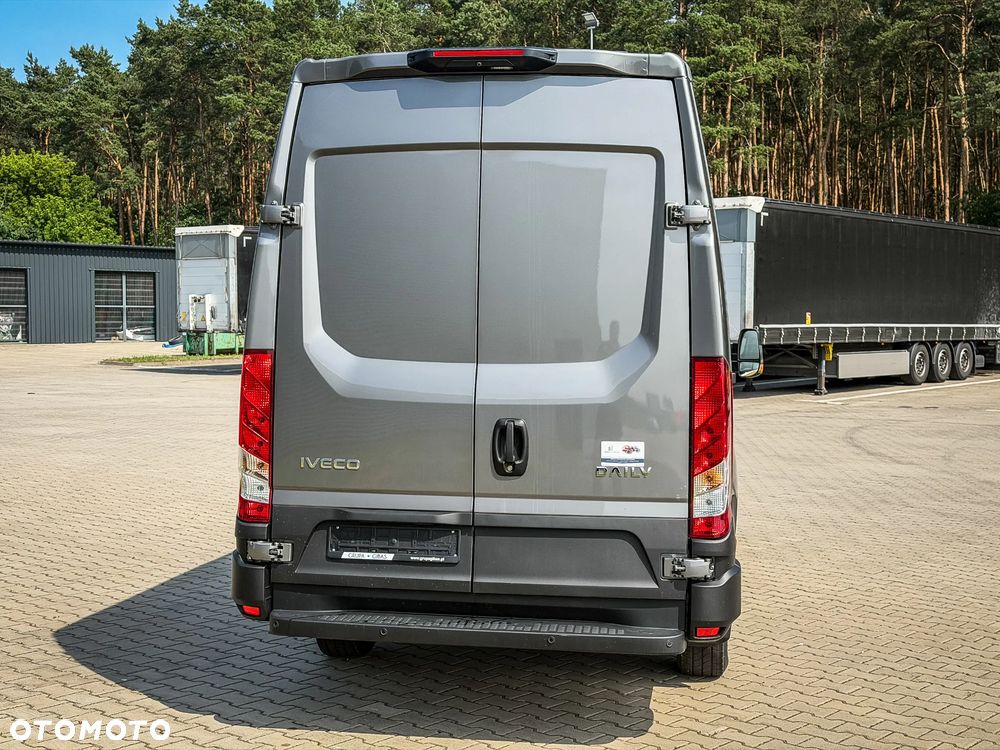 Iveco DAILY 35S16A8 V Brygadowy - 12