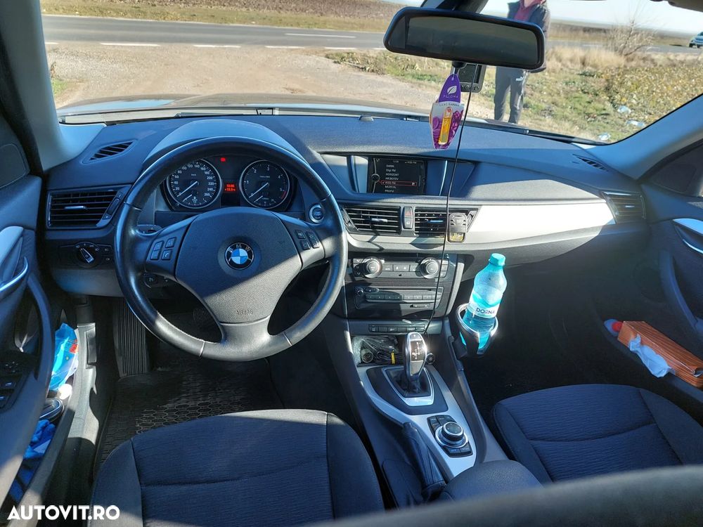 BMW X1 sDrive18d Aut. xLine - 6