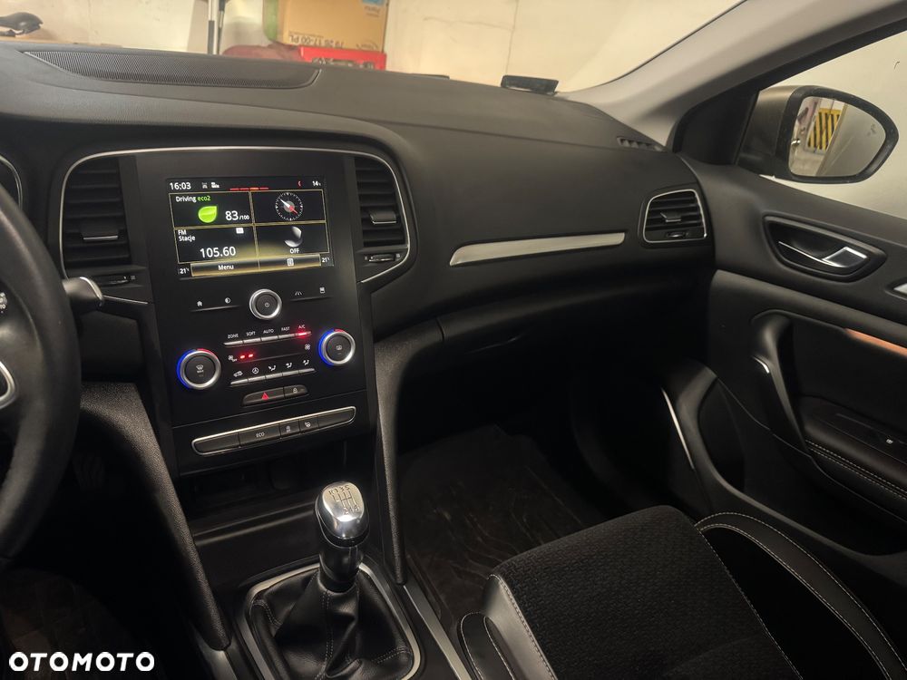 Renault Megane 1.2 Energy TCe Intens - 10
